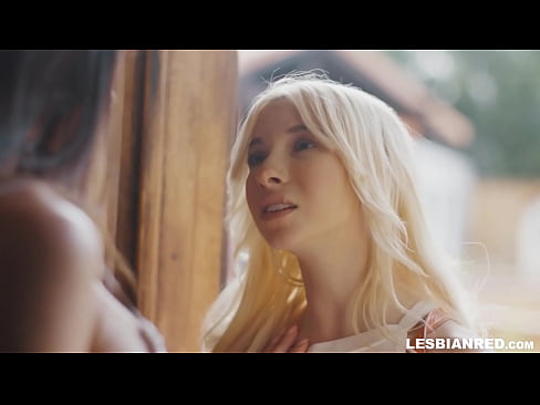 ❤️ Qiz bir necha oydan keyin uyga keladi va o'gay onasining mushukini yeydi ☑ Super pornoda bizda