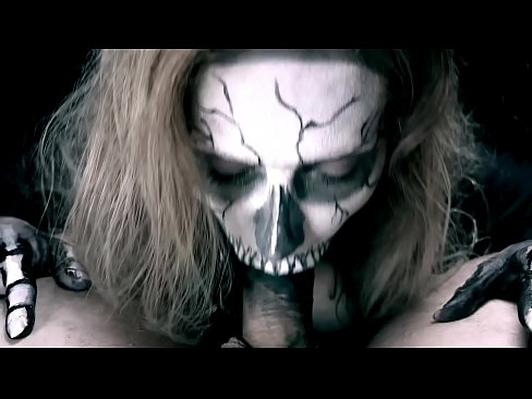 ❤️ Demon qiz qora og'zi bilan xo'roz so'rish va yutish cuma. ☑ Super pornoda bizda